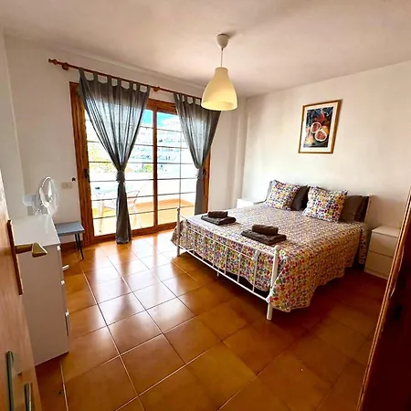 Garden City Costa Adeje 1 Bedroom Apartment Large Balcony Close To Beach *