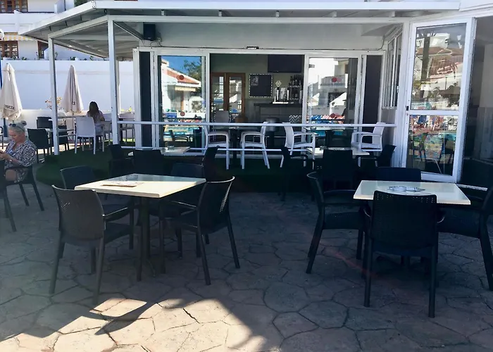 Tenerife Costa Adeje One Bedroom Apartment Heated Pool Large Balcony At Garden City Short Walk To Beach Lejlighed *