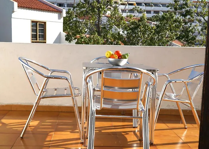 Апартаменти One Bedroom Apartment, Garden City, Heated Pool, Close To Playa Americas