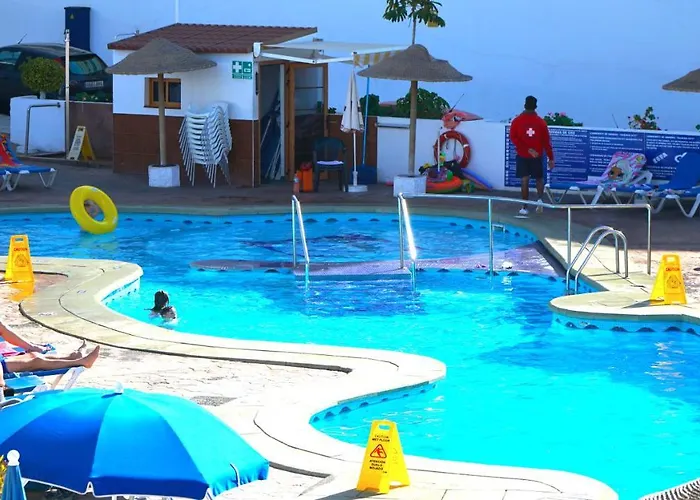 Garden City Costa Adeje 1 Bedroom Apartment Large Balcony Close To Beach *