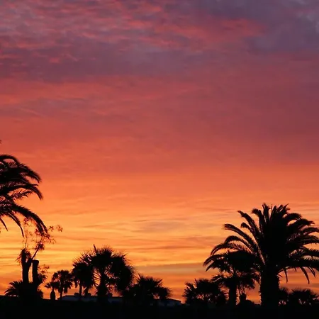 Апартаменты One Bedroom Apartment, Garden City, Heated Pool, Close To Playa Americas Плая-де-лас-Америкас